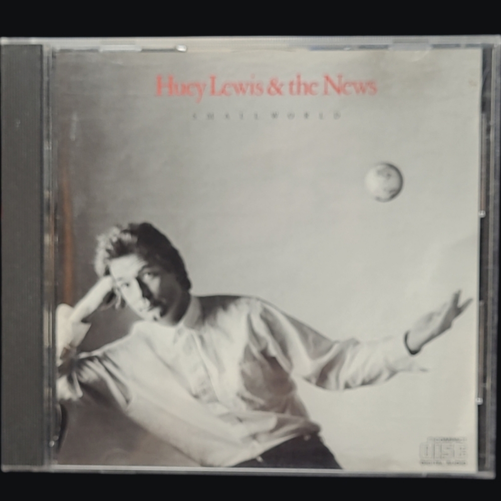 MUSIC CD  1988 "HUEY LEWIS & THE NEWS" SMALL WORLD